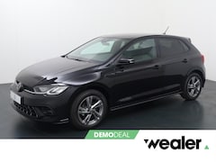 Volkswagen Polo - R-Line 1.0 70 kW / 95 pk TSI Hatchback | Multimedia pakket | Digital cockpit pro | Achteru