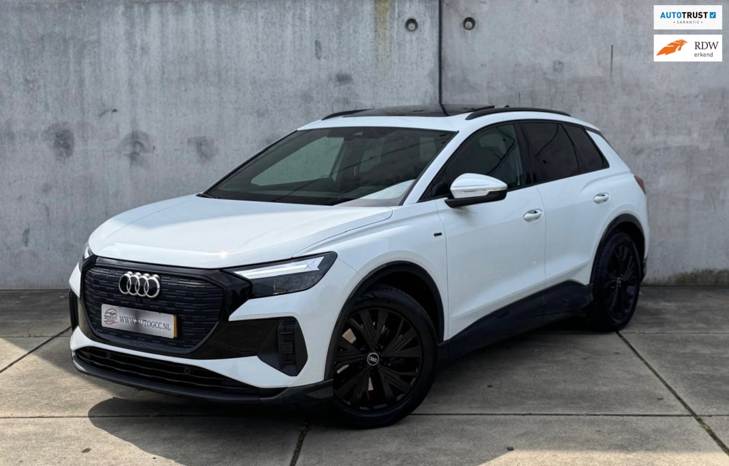 Audi Q4 e-tron - 40 LAUNCH EDITION SOH 94% 77kWh PANO MATRIX - AutoWereld.nl