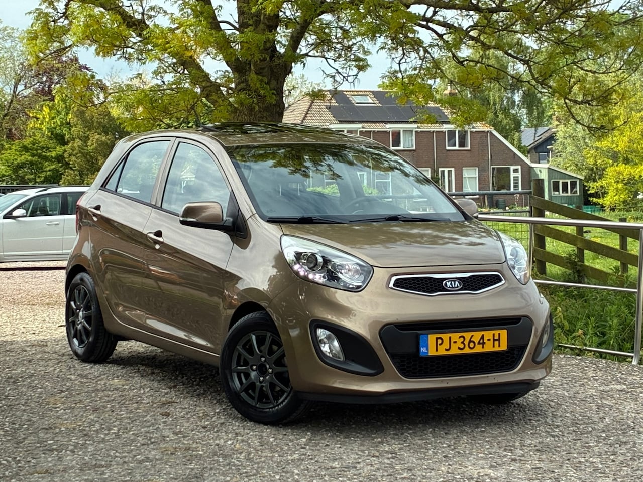 Kia Picanto - 1.0 CVVT ISG | 5-Deurs + Schuif/kantel dak nu € 3.975,-!!! - AutoWereld.nl