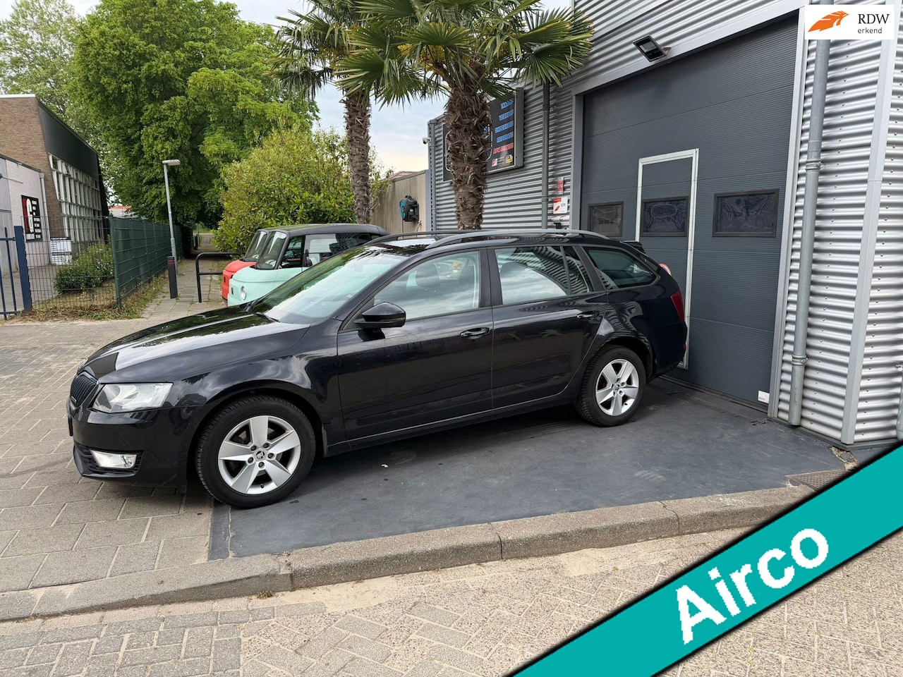 Skoda Octavia Combi - 1.6 TDI Greenline Businessline 1.6 TDI Greenline Businessline AIRCO - AutoWereld.nl