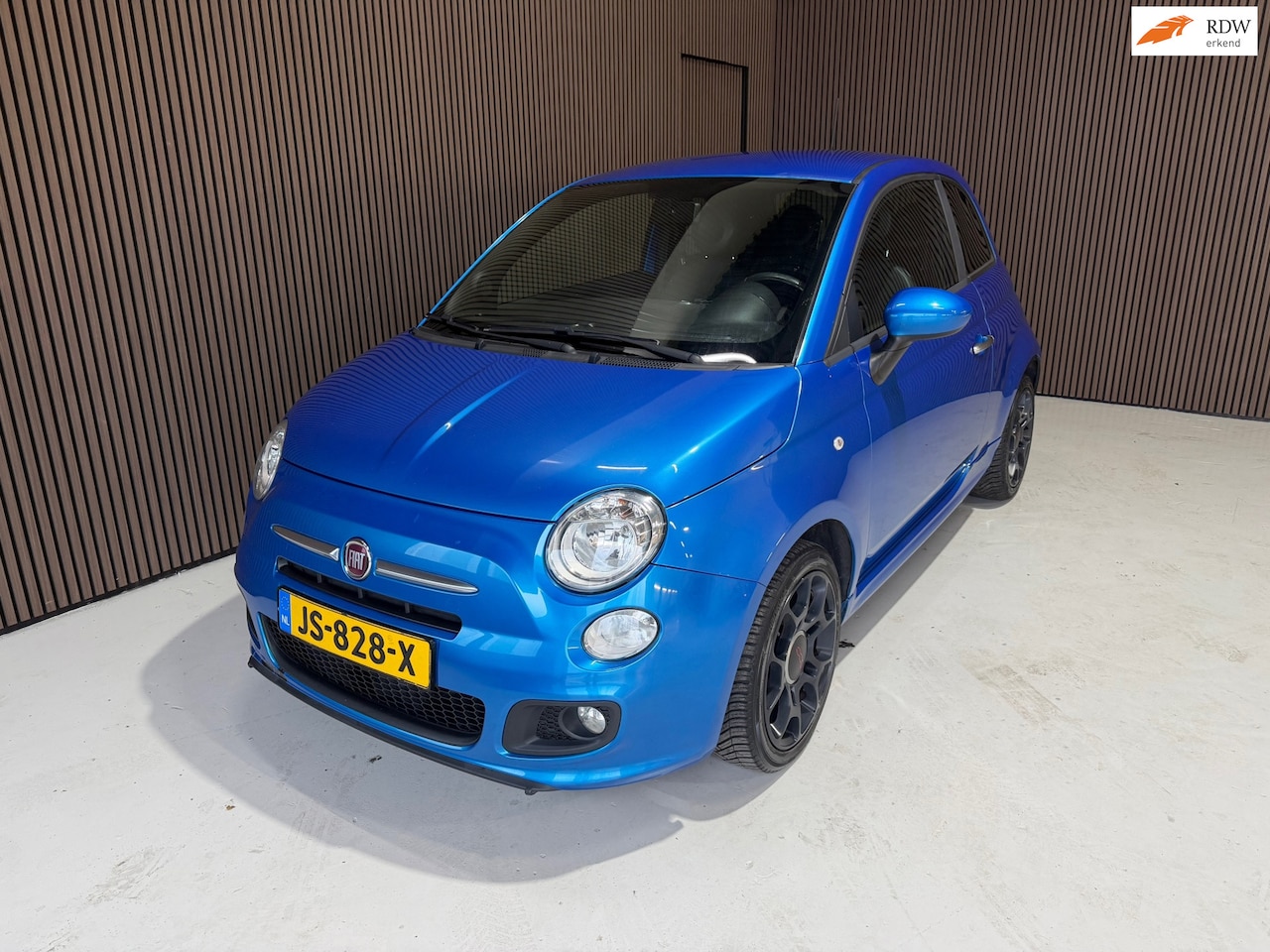 Fiat 500 - 1.2 Lounge Sport Unieke kleur - AutoWereld.nl
