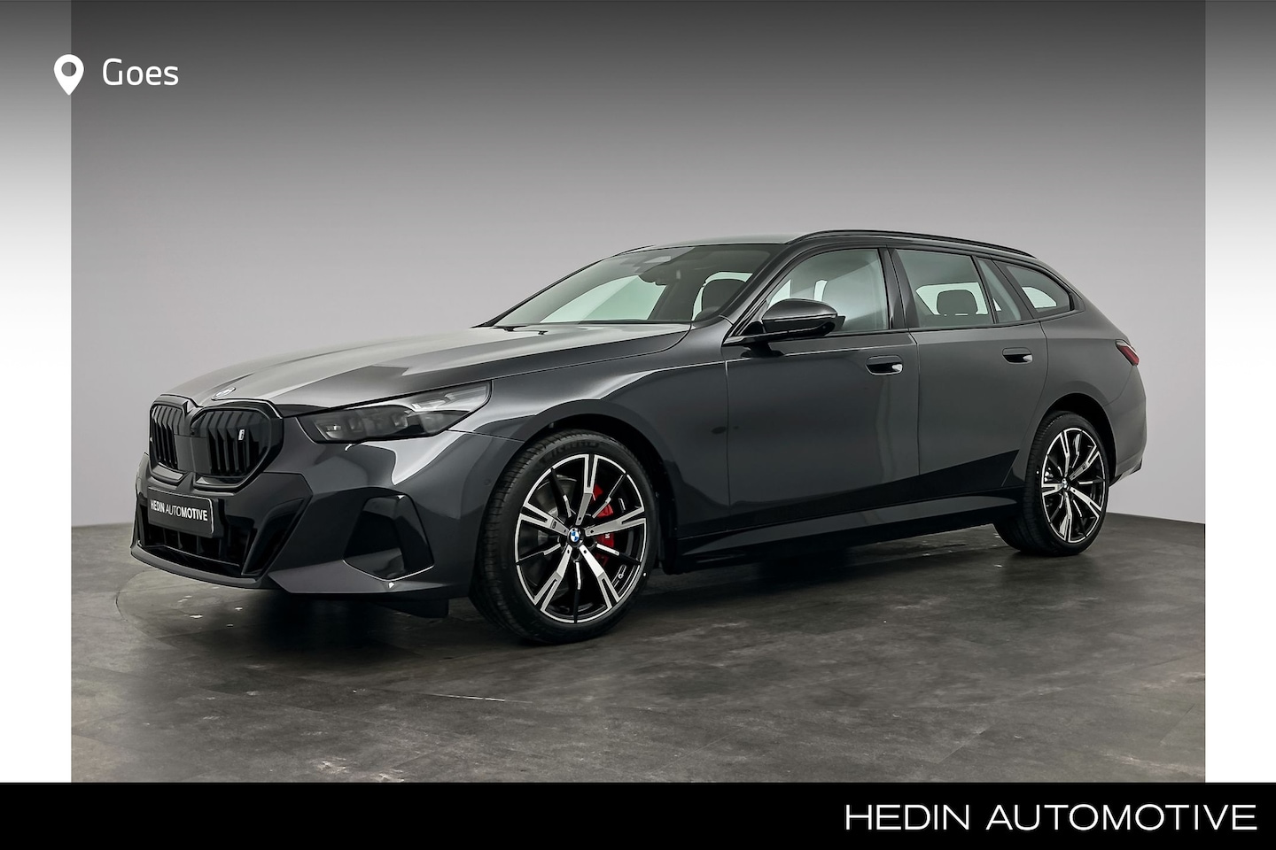 BMW i5 Touring - eDrive40 M Sport Edition 84 kWh | M Sport Pro | Trekhaak | Panoramadak | Innovation | Trav - AutoWereld.nl