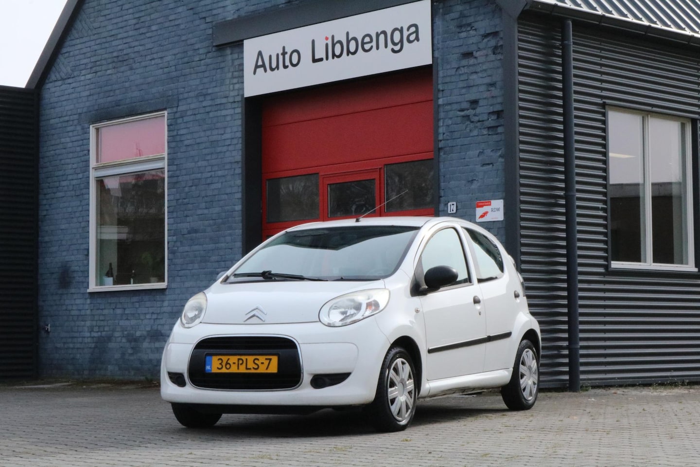 Citroën C1 - 1.0-12V Séduction 5 Deurs - JVC AUDIO / STUURBEKRACHTIGING / CENTRALE VERGRENDELING - AutoWereld.nl