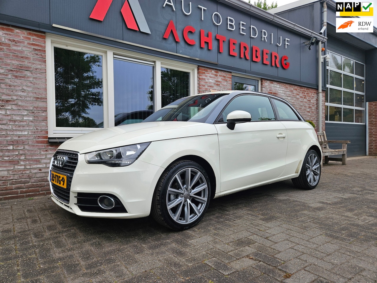 Audi A1 - 1.2 TFSI Ambition Pro Line Business 17 INCH! Airco! Cruise Control! Navigatie! NAP! Nette - AutoWereld.nl