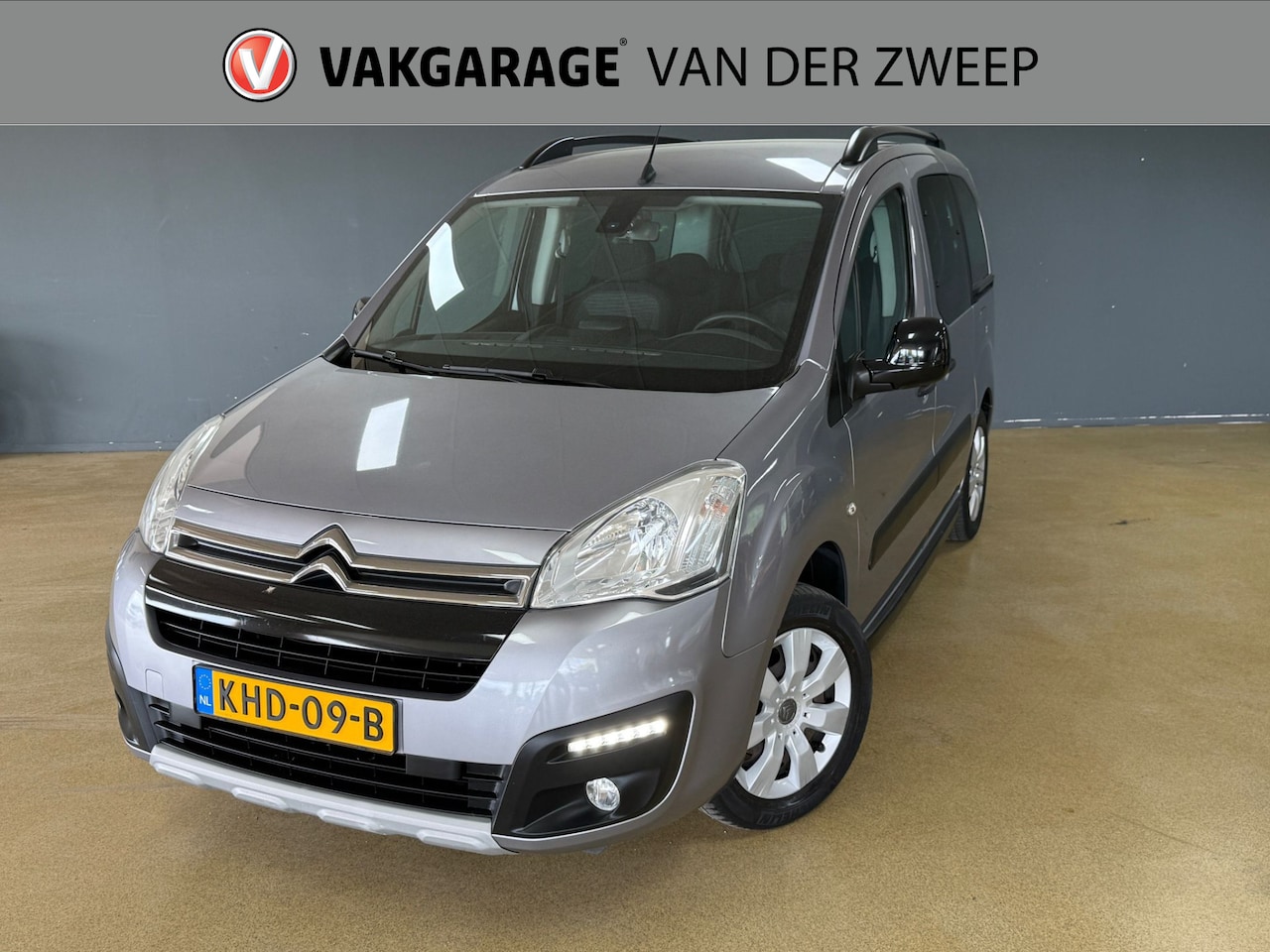 Citroën Berlingo - 1.2 PureTech Feel | Cruise control | Navigatie - AutoWereld.nl