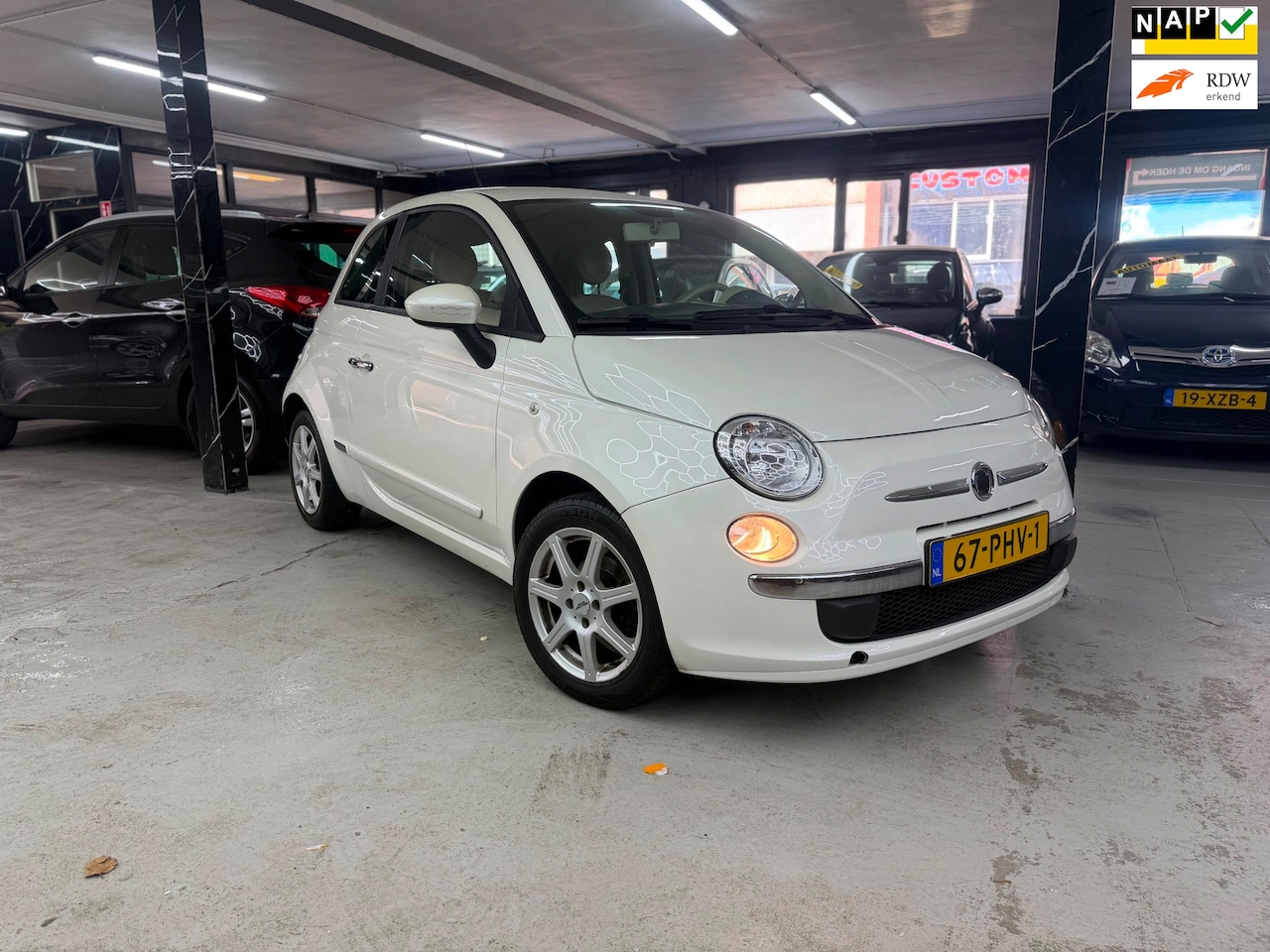 Fiat 500 - 1.2 Pop Automaat | CarPlay | Navi | camera | Airco - AutoWereld.nl