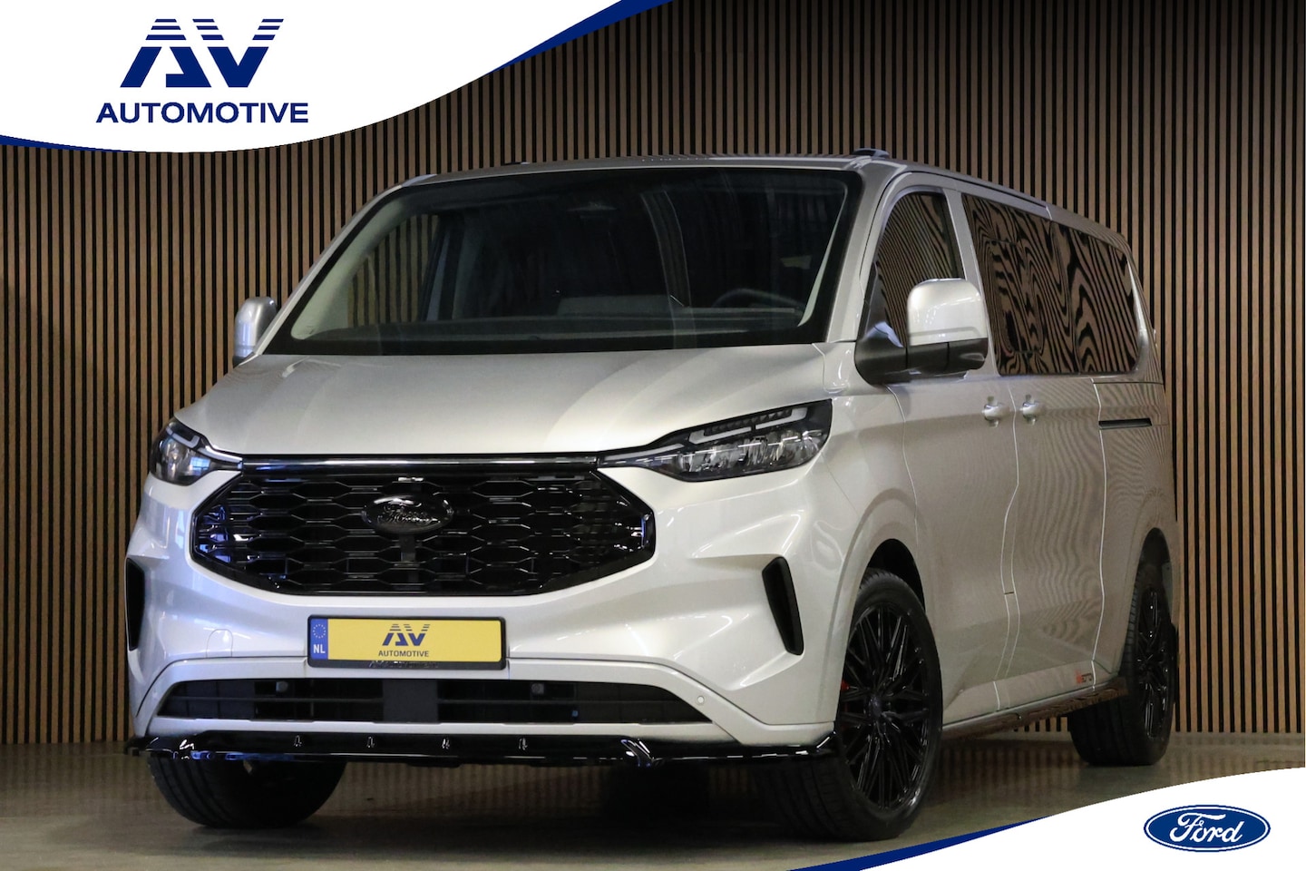 Ford Transit Custom - 320 2.0 TDCI 170 PK L2H1 Limited DC | BPM VRIJ | Dubbel Cabine | 360 Camera | Middenconsol - AutoWereld.nl