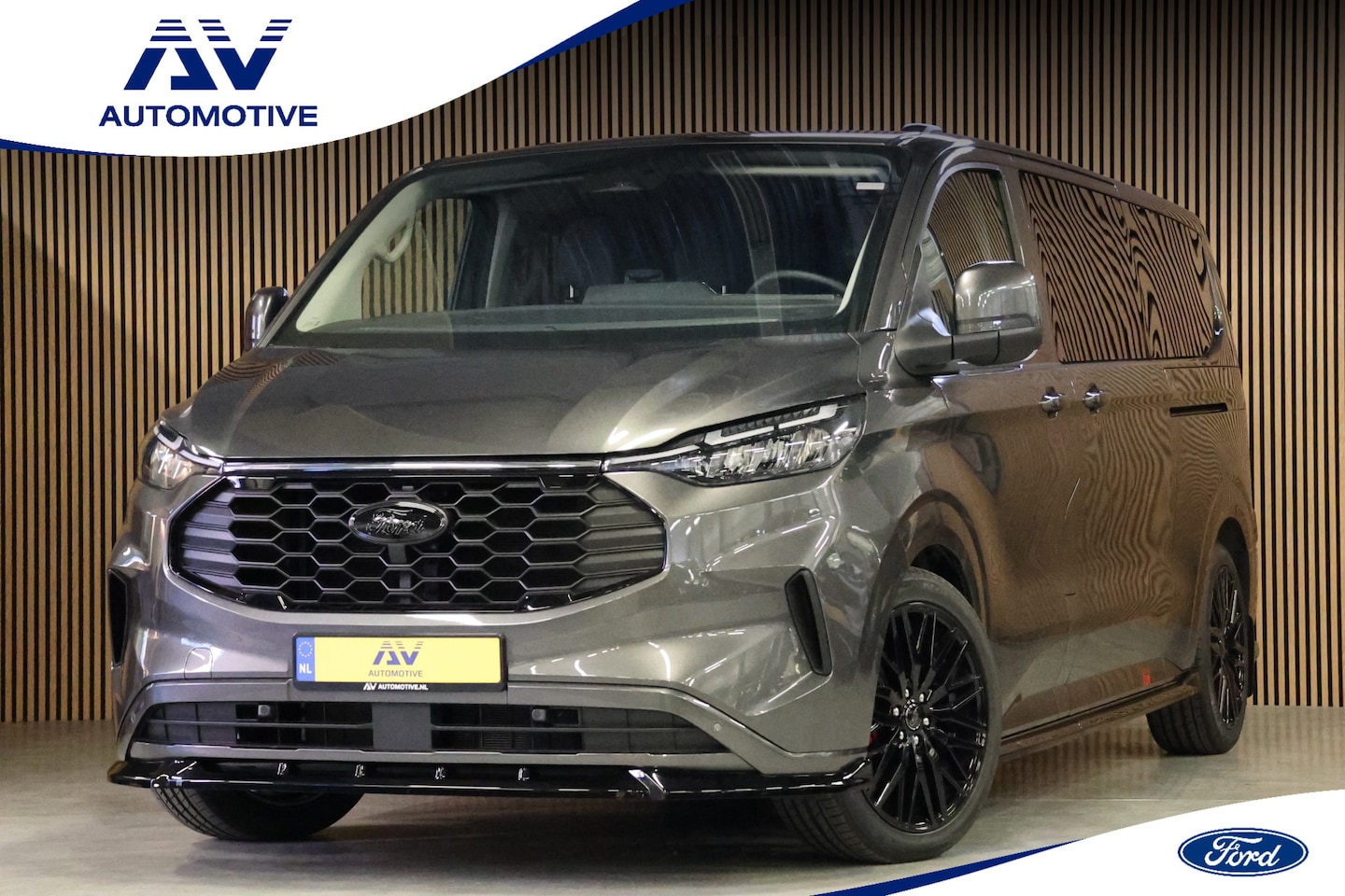 Ford Transit Custom - 2.0 TDCI L2H1 170 PK Limited DC | ACC | 360 Camera | Blind Spot | CarPlay | Navigatie | St - AutoWereld.nl
