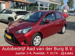 Toyota Yaris - 1.0 VVT-i Comfort Trekhaak , Airco , Electrische ramen & Spiegels , Hoge instap