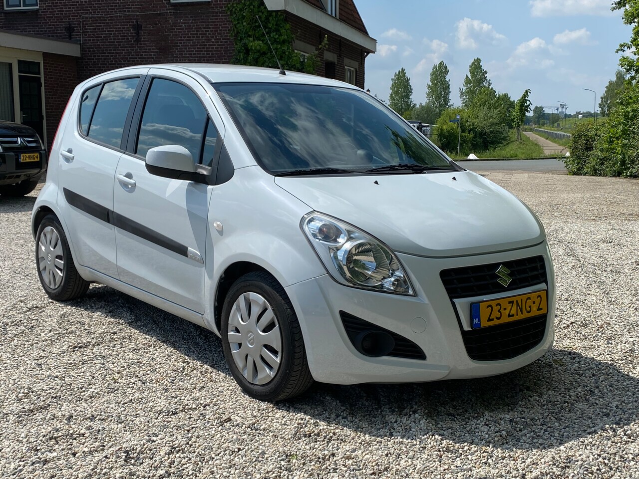 Suzuki Splash - 1.2 Exclusive NIEUW MODEL EN PARELMOER WIT