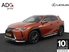 Lexus UX - 250h Luxury Line | Lederen bekleding | Stoelverwarming | Blind Spot Monitor