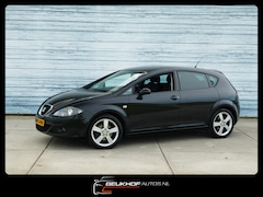 SEAT Leon - 2.0 FSI Stylance Navi Trekhaak Camera Cruise Ctr