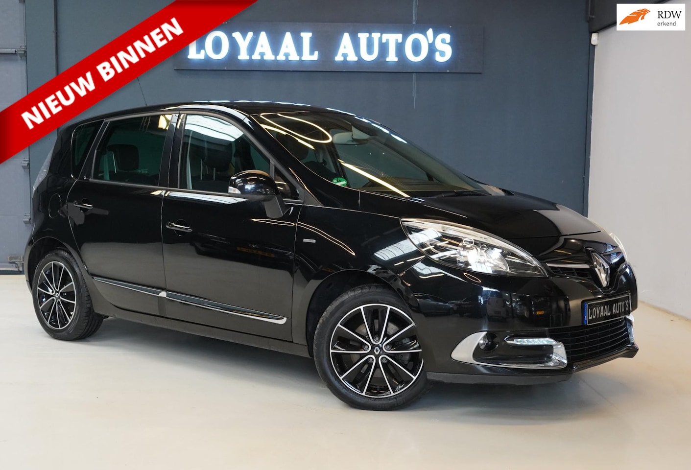 Renault Scénic - 1.2 TCe Bose | NAVI | AIRCO | CRUISE | TREKHAAK | PDC | NAP | APK. - AutoWereld.nl