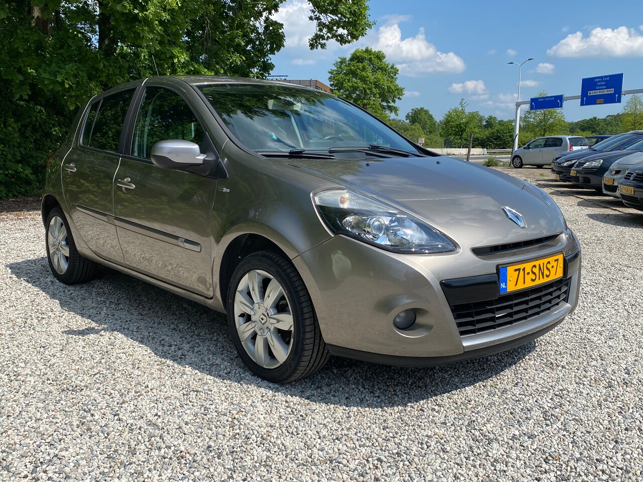 Renault Clio - 1.6  Night & Day afleveringsklaar !!!