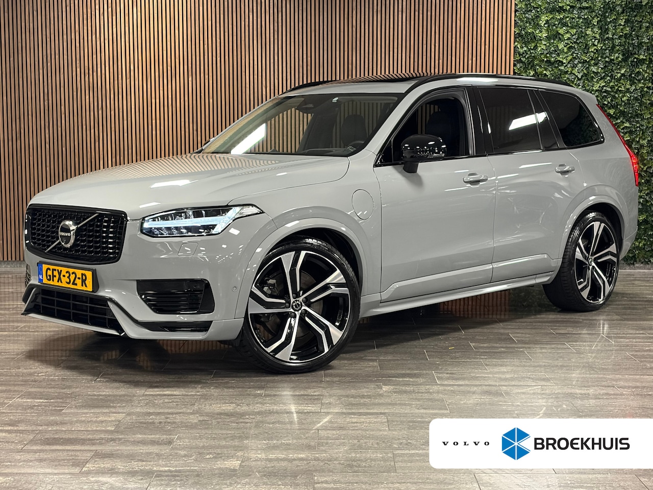 Volvo XC90 - T8 AWD Recharge Ultra Dark | Vol! | Bowers & Wilkins | Luchtvering | Stoelventilatie | Tre - AutoWereld.nl