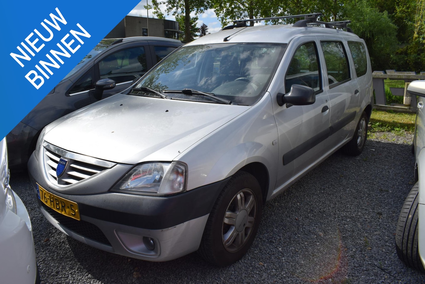 Dacia Logan MCV - 1.6 Lauréate Airco 1e eigenaar. - AutoWereld.nl