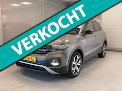 Volkswagen T-Cross - 1.0 TSI Life | CAR PLAY | NAVI | PARK PILOT | DONKER GLAS |