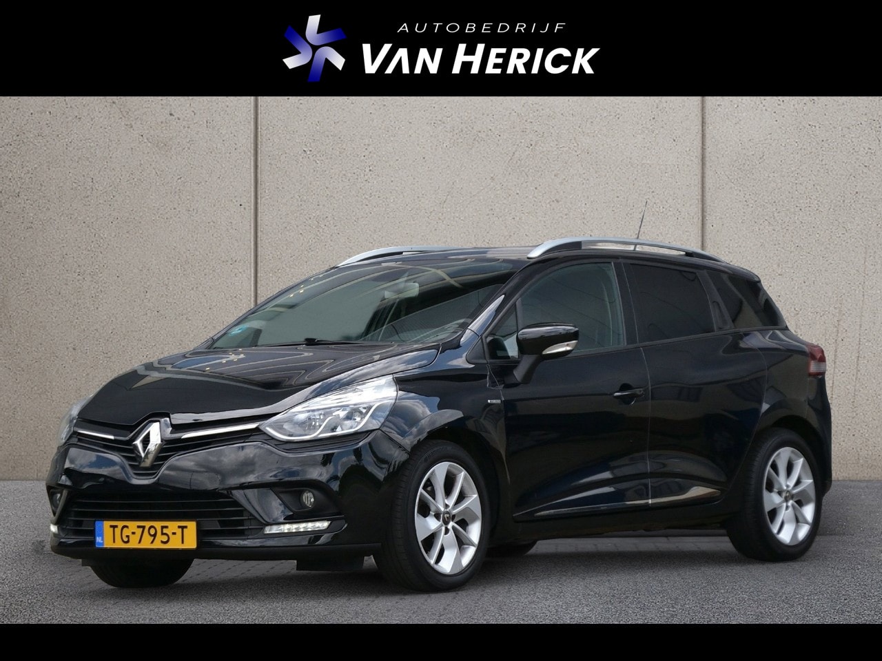 Renault Clio Estate - 1.2 TCe Intens Automaat | Trekhaak | Navigatie | Cruise Control - AutoWereld.nl