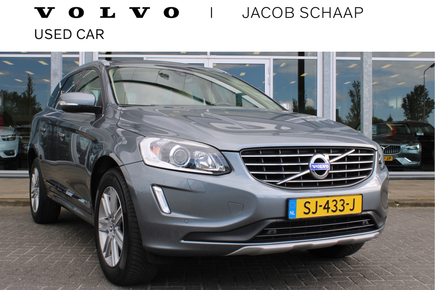 Volvo XC60 - T5 245PK Automaat Summum | Schuif/kanteldak | Keyless entry | El. Voorstoelen | PDC + Came - AutoWereld.nl