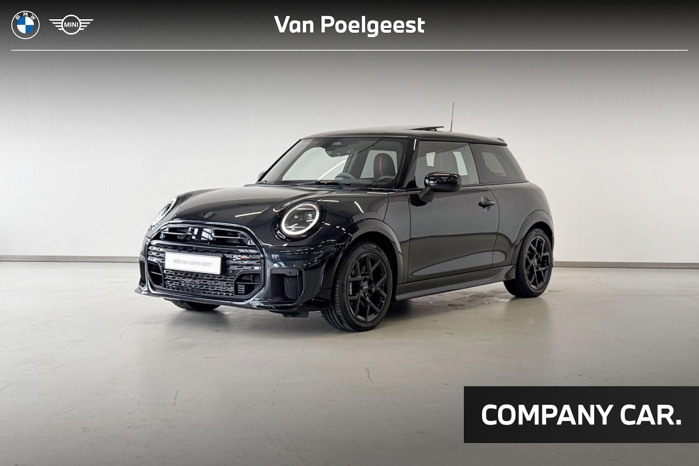 MINI Cooper - 3-deurs 1.5 Cooper C John Cooper Works XL | 17 inch John Cooper Works Sprint Spoke black - AutoWereld.nl