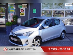 Toyota Yaris - 1.5 Hybrid Bi-Tone 5-deurs Navi/Cam/Clima