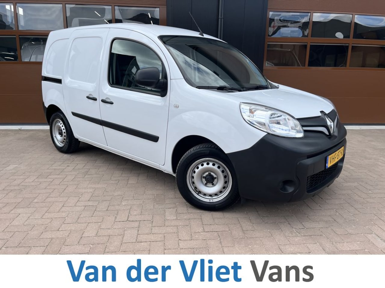 Renault Kangoo - 1.5 Blue dCi E6 R-link Lease €150 p/m Airco, Navi, PDC, Trekhaak, 2x schuifdeur onderhouds - AutoWereld.nl