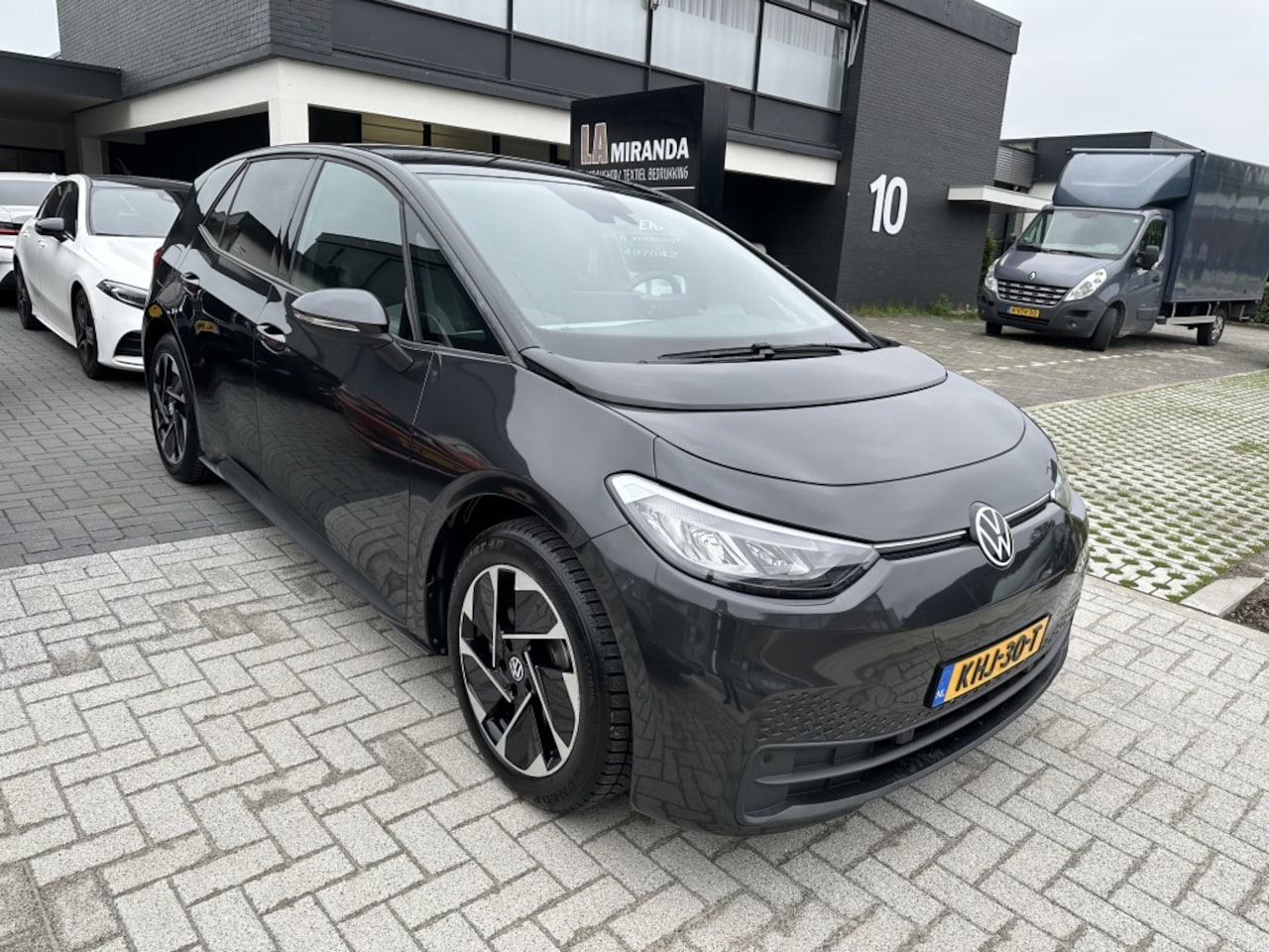 Volkswagen ID.3 - Life 58 kWh Life 58 kWh - AutoWereld.nl