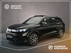 Volkswagen Tiguan - R-Line Edition 1.5 TSI eHybrid 272pk DSG Automaat Trekhaak, Black style, Panoramadak, Adap