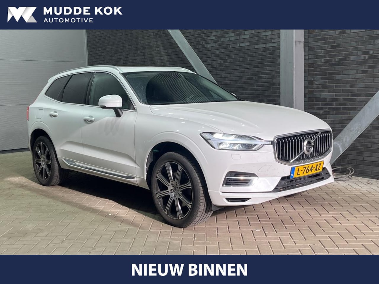 Volvo XC60 - T6 Recharge Inscription | Bowers&Wilkins | Luchtvering | Head-Up | 360° Camera | Trekhaak - AutoWereld.nl