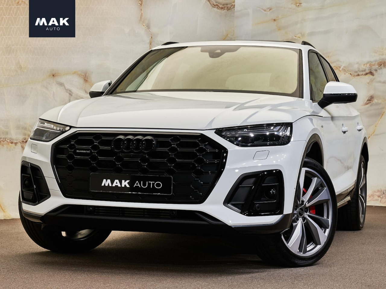 Audi Q5 - 50 TFSI e S edition Competition 50 TFSI e S Edition Competition, pano, B&O, matrix-LED, tr.haak, memory, HUD, ACC, 21", pr - AutoWereld.nl