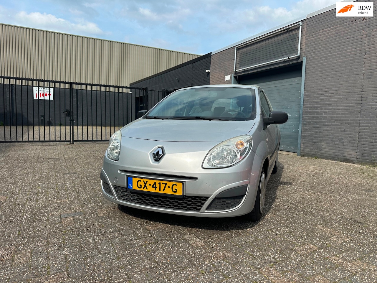Renault Twingo - 1.2 Authentique Airco Elek. Pakket APK NAP. - AutoWereld.nl