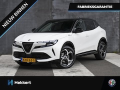 Alfa Romeo Junior - Sport Speciale 1.2 Turbo Hybrid 145pk Automaat TECHNO-PACK | 18''LM | DODE HOEK | STOELVER