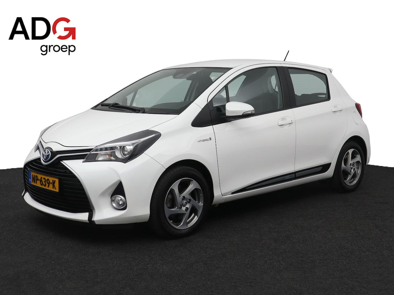 Toyota Yaris - 1.5 Hybrid Trend |Navigatie | Trekhaak | - AutoWereld.nl