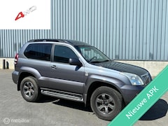 Toyota Land Cruiser - 3.0 D-4D Blind Van 4WD AIRCO