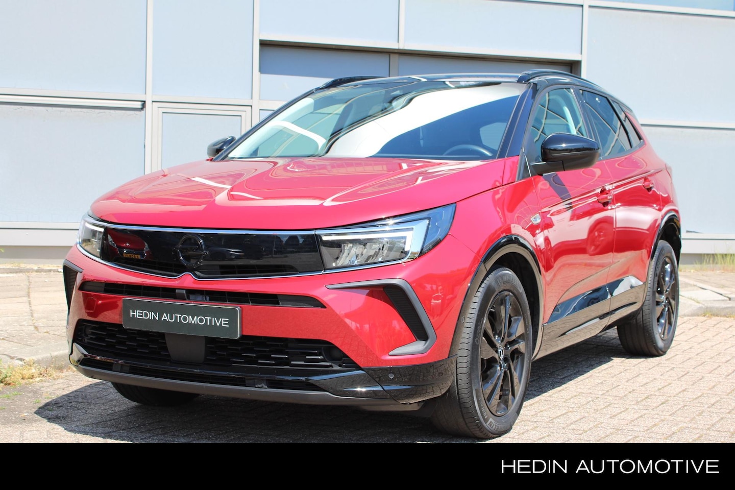 Opel Grandland - 1.2 Turbo GS Line Navigatie | Climate control | Parkpilot & Camera - AutoWereld.nl