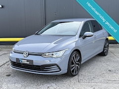 Volkswagen Golf - 1.5 eTSI Style Nardo Grijs | Automaat | ACC