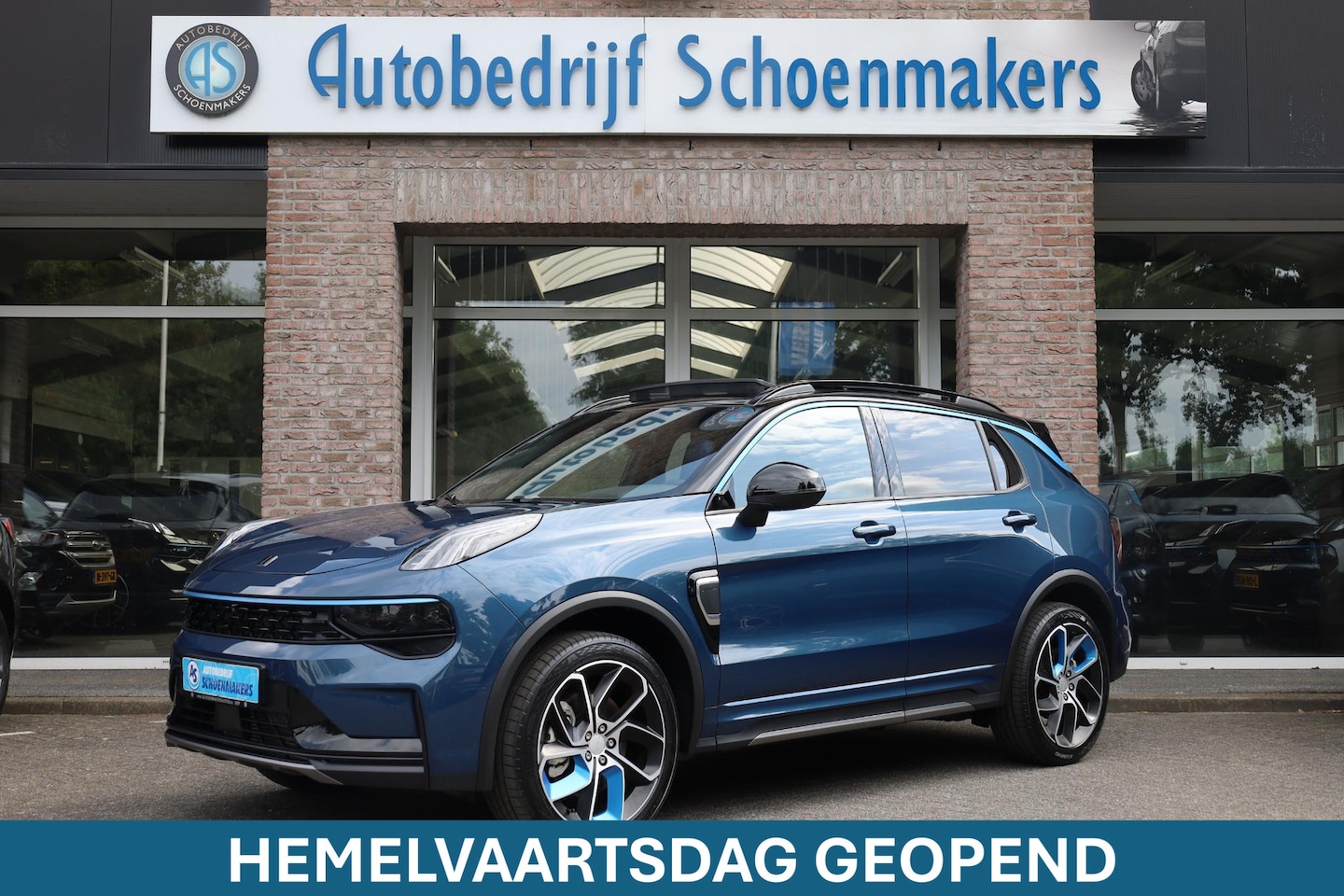 Lynk & Co 01 - 1.5 STUURVERWARMING MY23 360-CAMERA STUUR/STOELVERW. ROLHOES PANO/SCHUIF MEMORY INFINITY D - AutoWereld.nl
