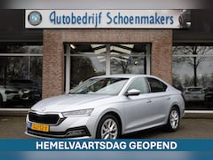 Skoda Octavia - 1.0 e-TSI Business Edition Plus STOELVERW. SFEERVERL. CARPLAY CAMERA DIGITAL-DASH ACC DAB