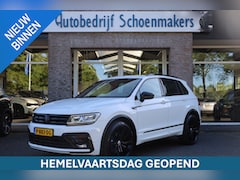 Volkswagen Tiguan - 2.0 TSI 4Motion Highline R-LINE TREKHAAK ELEC.UITKLAPBAAR 2.500 KG PANO STOELVERW. ADAPTIV