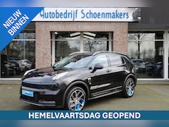 Lynk & Co 01 - 1.5 261PK +6.6Kwh LADEN 360-CAMERA PANO/SCHUIF INFINITY DAB NAVI CARPLAY STOELVERWARMING E