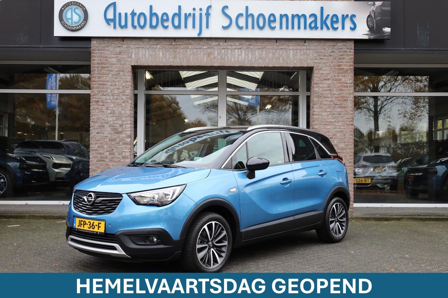 Opel Crossland X - 1.2 Turbo Online Edition HALF-LEER TREKHAAK CARPLAY HUD CRUISE CLIMA NAVI LANE-ASSIST PDC - AutoWereld.nl