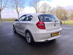 BMW 1-serie - 116i Business Line E81 | Gereviseerde Motor | NAP logisch | Geen import | Youngtimer