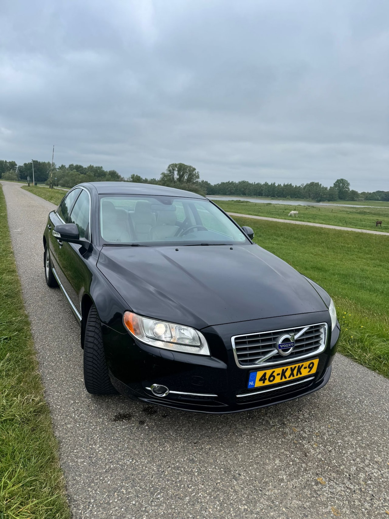 Volvo S80 - 2.4 D5 Momentum Twin Turbo 206 pk - AutoWereld.nl
