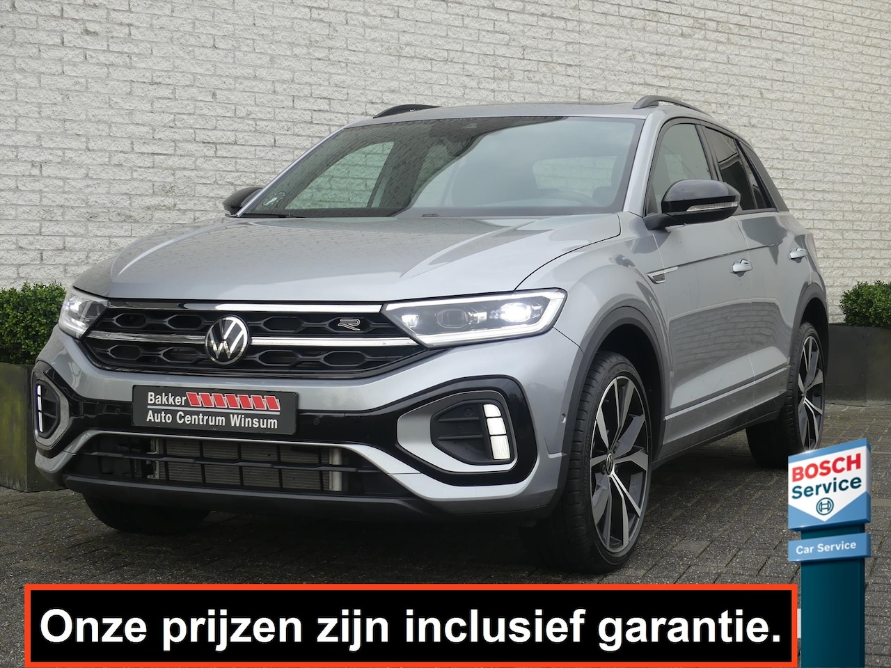 Volkswagen T-Roc - 1.5 TSI R-LINE BLACK EDITION 150PK DSG TREKHAAK/PANO.DAK/CAMERA/STOEL+STUURVERW. - AutoWereld.nl