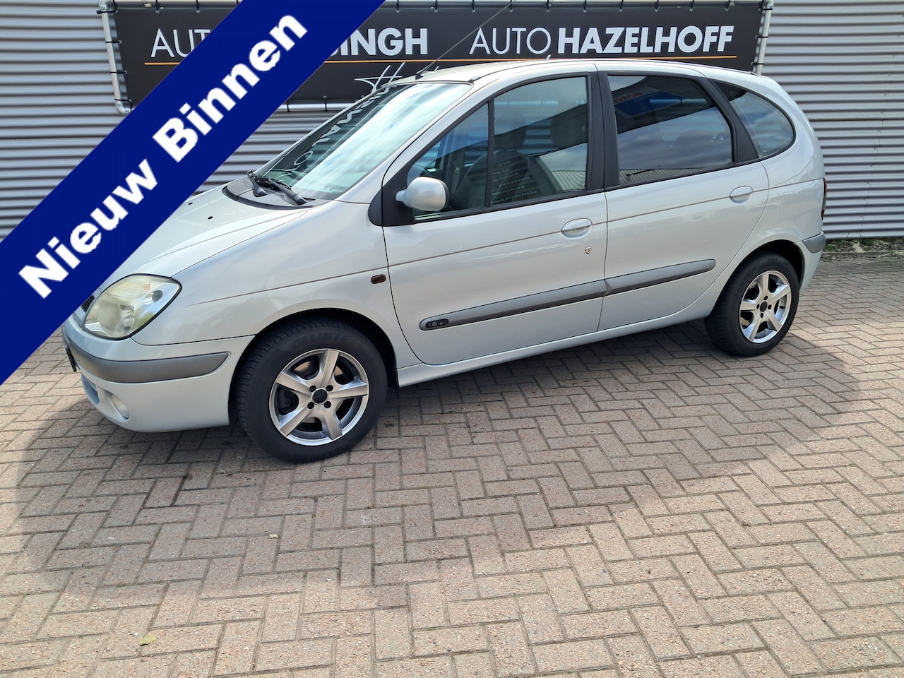 Renault Scénic - 1.6-16V Expression Automaat!! | LM Velgen | Trekhaak | Airco | NIEUWE APK T/M 05-2027!! Me - AutoWereld.nl
