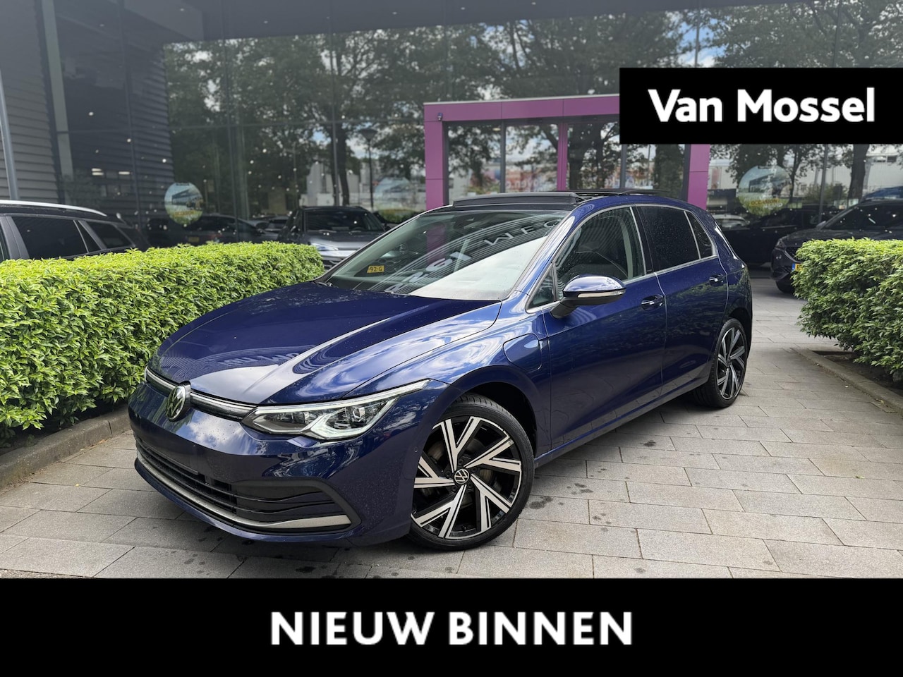 Volkswagen Golf - 1.4 eHybrid Style | WORDT VERWACHT | PANORAMADAK | ACHTERUITRIJCAMERA | MEMORY STOELEN | S - AutoWereld.nl