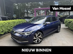 Volkswagen Golf - 1.4 eHybrid Style | WORDT VERWACHT | PANORAMADAK | ACHTERUITRIJCAMERA | STANDKACHEL | MEMO