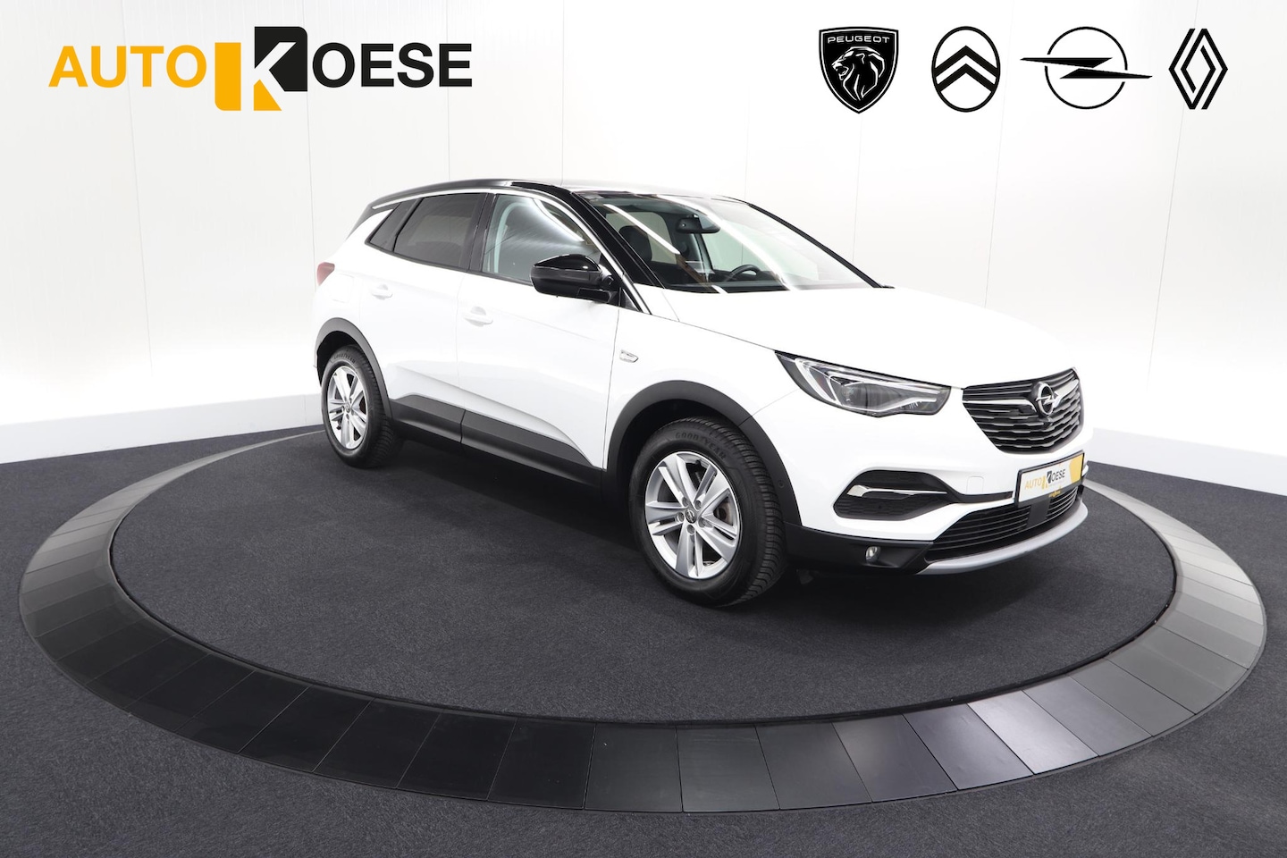 Opel Grandland X - 130 Turbo AT8 Business Elegance | Trekhaak | Elektrische Kofferklep | Camera | Apple Carpl - AutoWereld.nl