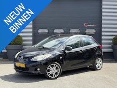 Mazda 2 - 2 1.3hp S-VT Touring | Parkeersensoren | Lichtmetalen Velgen | Airco | Handel/Export |
