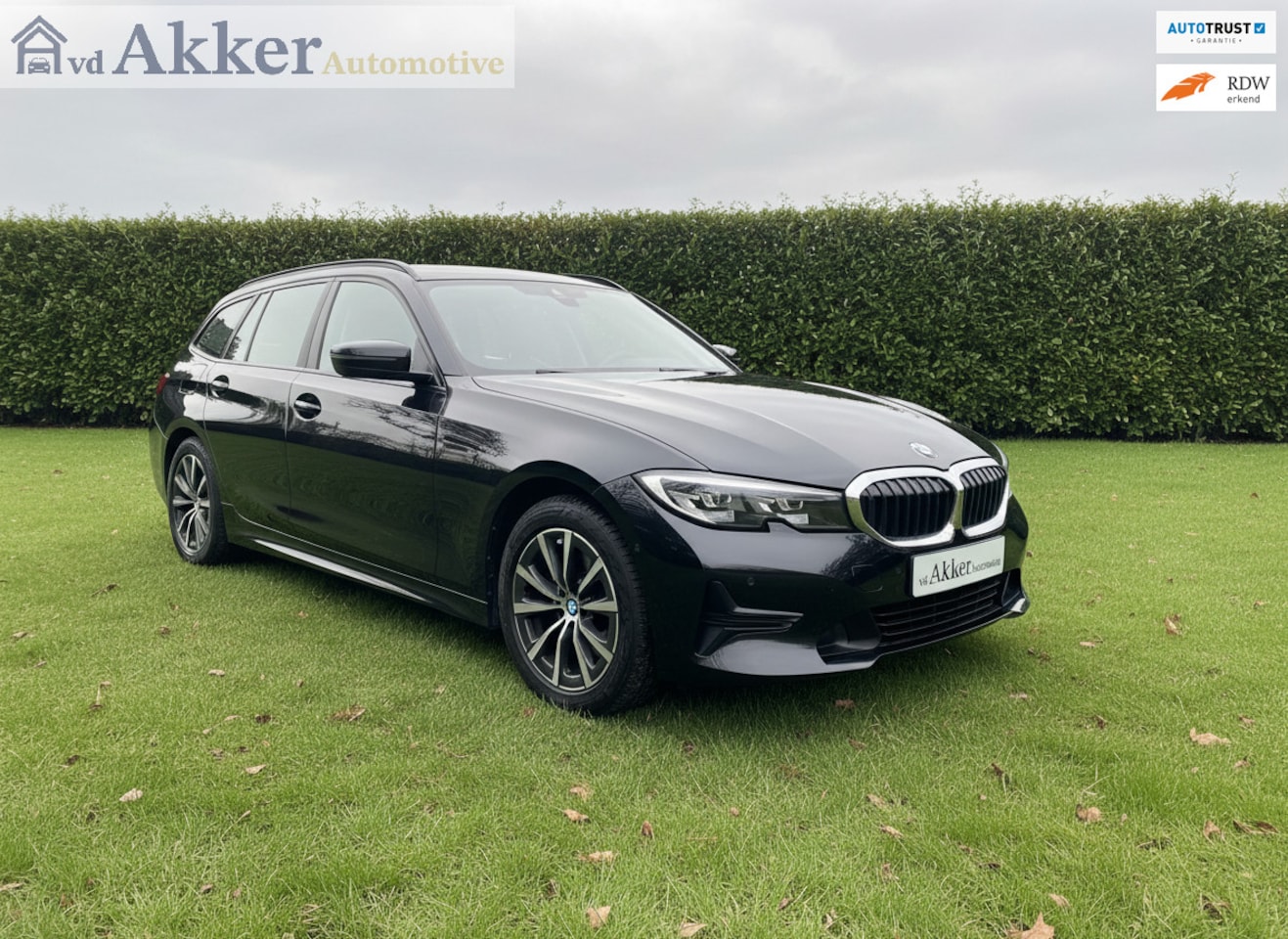BMW 3-serie Touring - 316d Business Edition Plus I 1ste Eig I Dealer ond I Trekhaak I BTW I Apple I - AutoWereld.nl